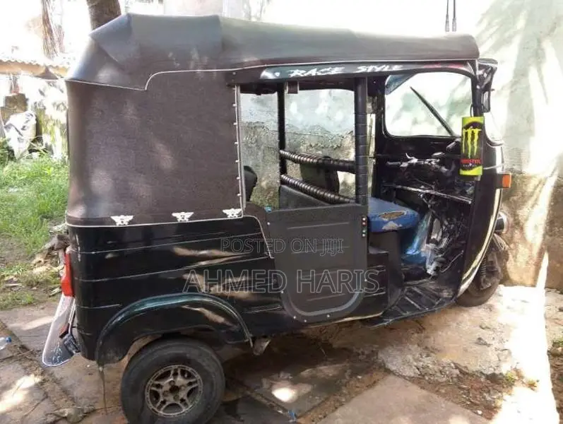 Bajaj 2 Stroke 1998 Three Wheel (Used)