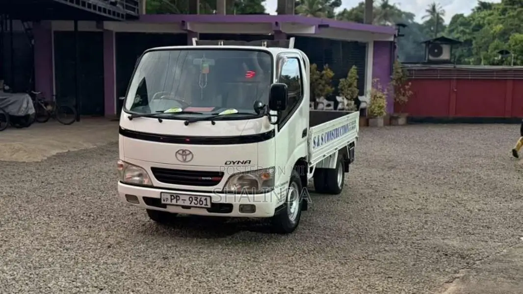 Toyota Dyna 2006 Lorry (Used)