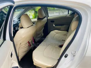 Toyota Aqua 2012 Car (Used)