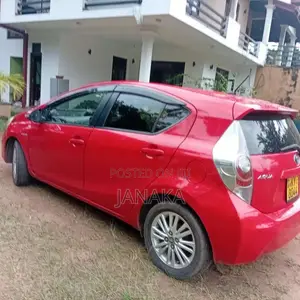 Toyota Aqua 2014 Car Unregistered (Recondition)