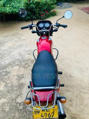 Bajaj CT-100 2010 Motorbike (Used)