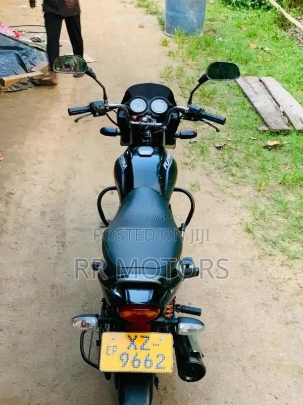 Bajaj Platina 2012 Motorbike (Used)