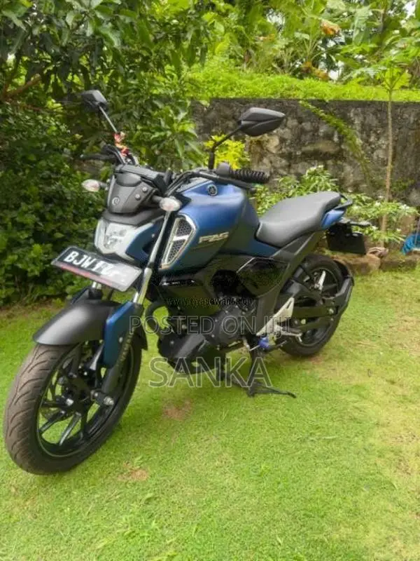 Yamaha Fz V4 2025 motorcycle (Used)