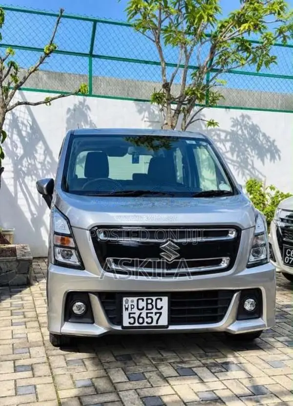 Suzuki Wagon R Stingray 2018 Car (Used)