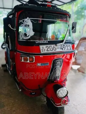Bajaj 2 stroke 2000 Three Wheel (Used)