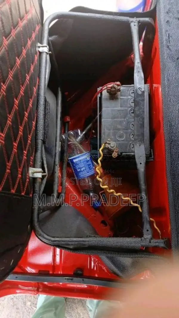 Bajaj RE 1999 Three Wheel (Used)
