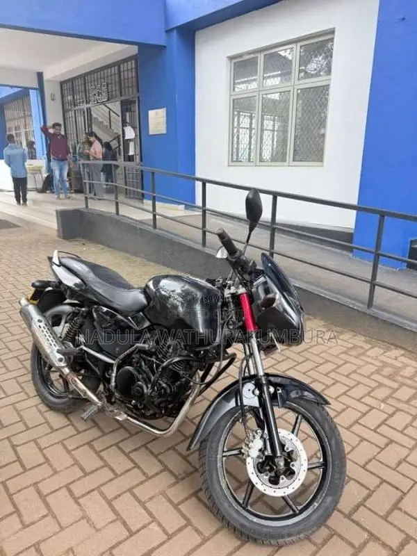 Bajaj Pulsar 2010 Motorbike (Used)