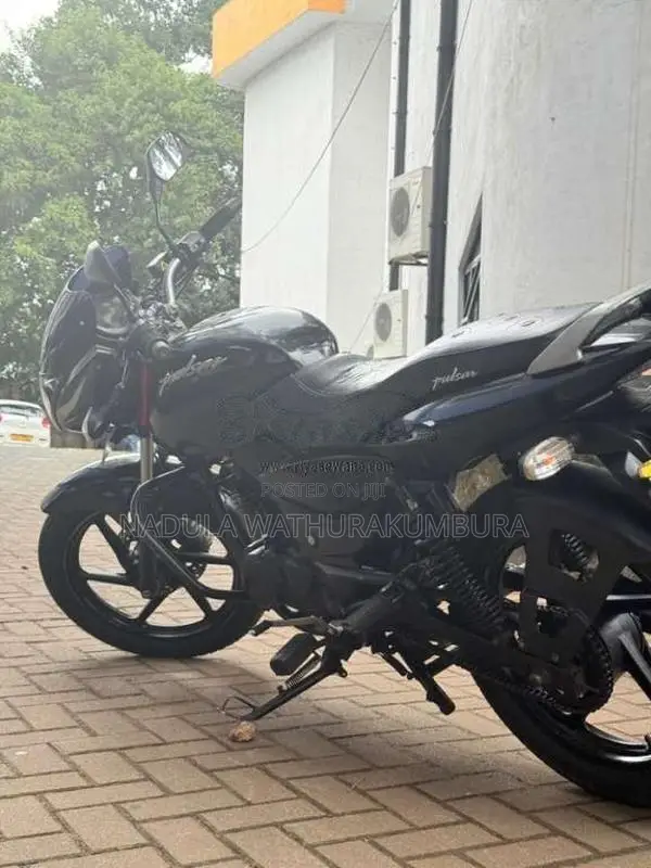 Bajaj Pulsar 2010 Motorbike (Used)