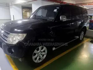 Mitsubishi Montero 2011 SUV (Used)