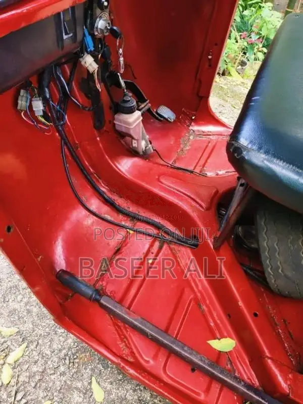 Bajaj RE 4 Stroke 2009 Three Wheel (Used)