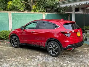 Honda Vezel RS Sensing 2017 SUV (Used)