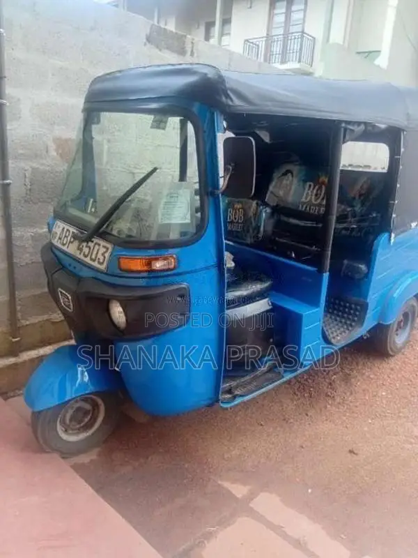 Bajaj 4 Stroke 2017 Three Wheel (Used)