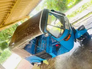 Bajaj 2 Stroke 2006 Three Wheel (Used)