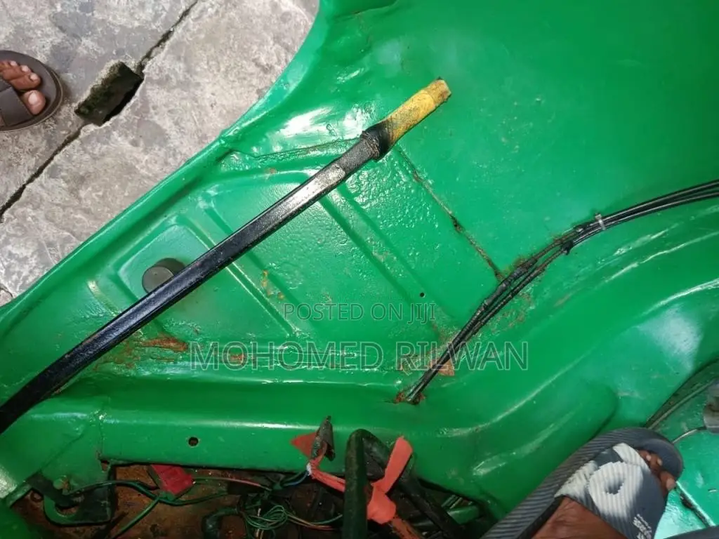 Bajaj 2 stroke 2004 Three Wheel (Used)