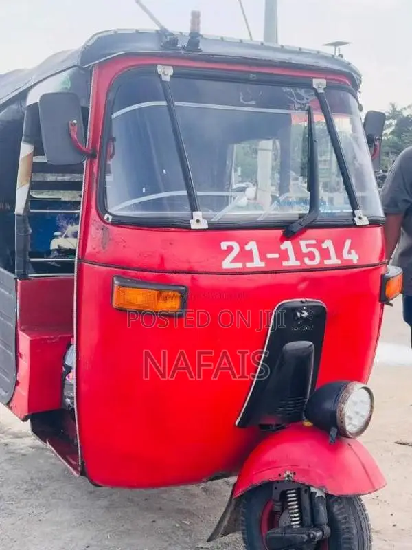 Bajaj 2 stroke 2004 Three Wheel (Used)