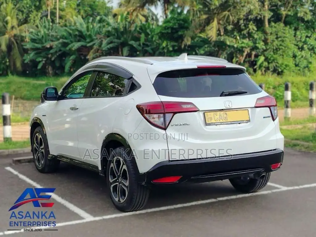 Honda Vezel Z Orange 2016 SUV (Used)