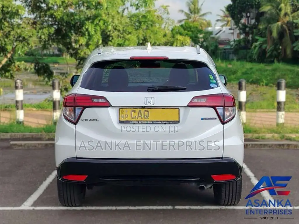 Honda Vezel Z Orange 2016 SUV (Used)
