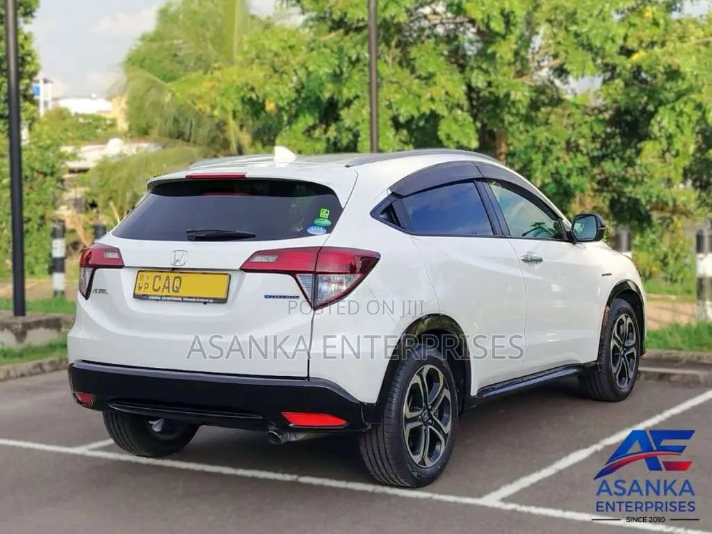 Honda Vezel Z Orange 2016 SUV (Used)
