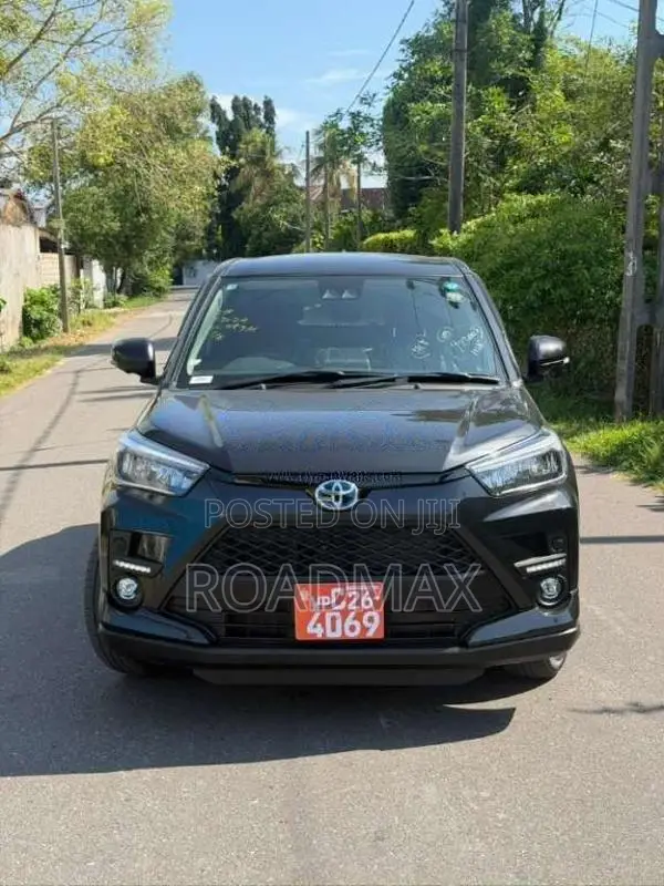 Toyota Raize Z Hybrid 2025 SUV Brand New