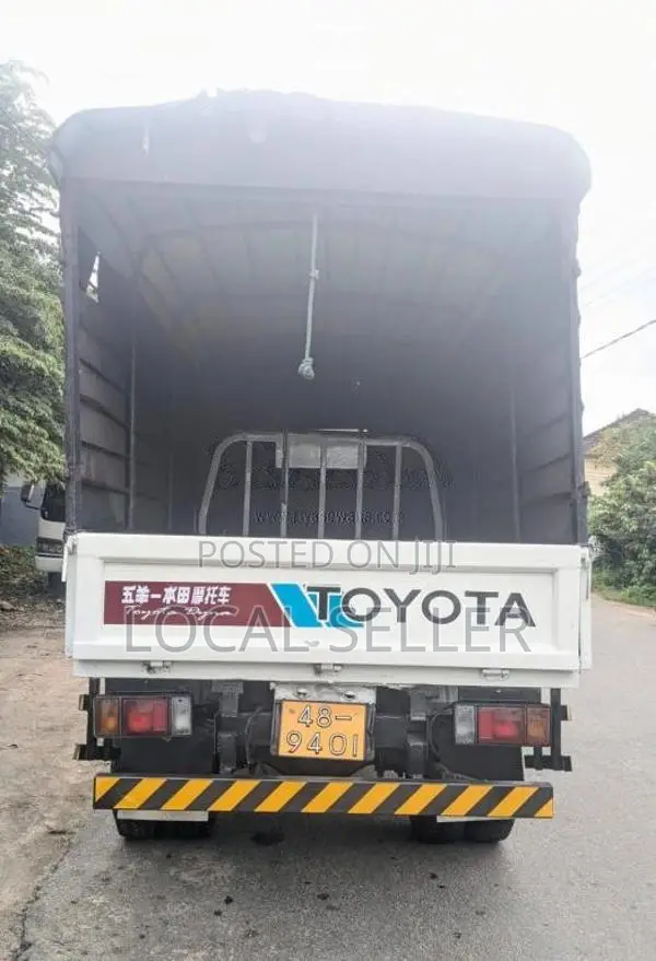 Toyota Dyna 1992 Lorry (Used)