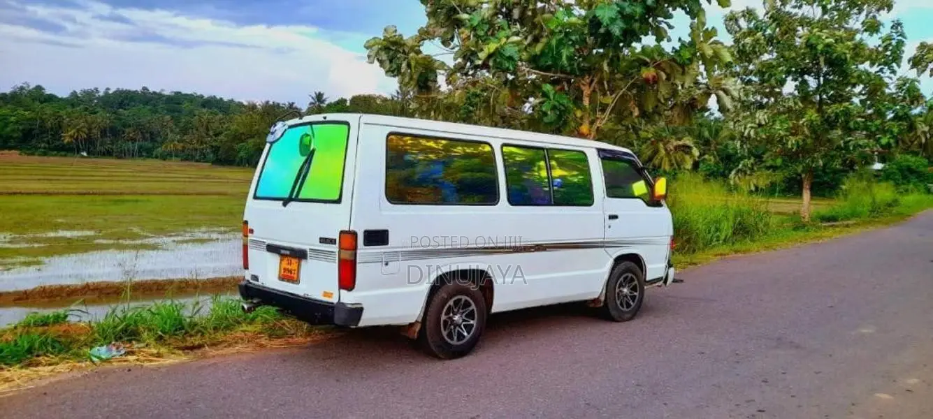 Toyota Shell Kota 1987 Van (Used)