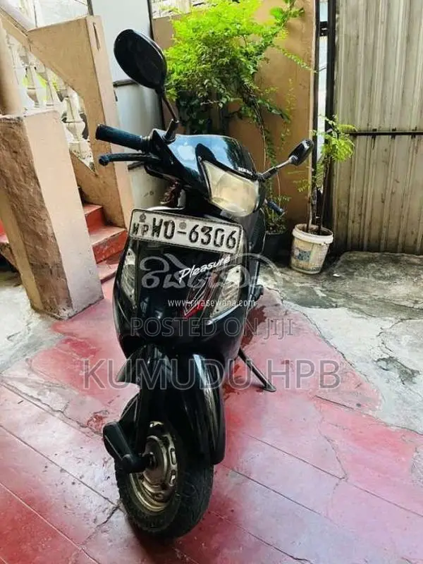 Hero Pleasure 2011 Motorbike (Used)