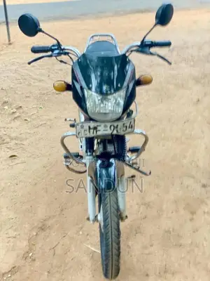 Bajaj Bajaj 2007 Motorbike (Used)