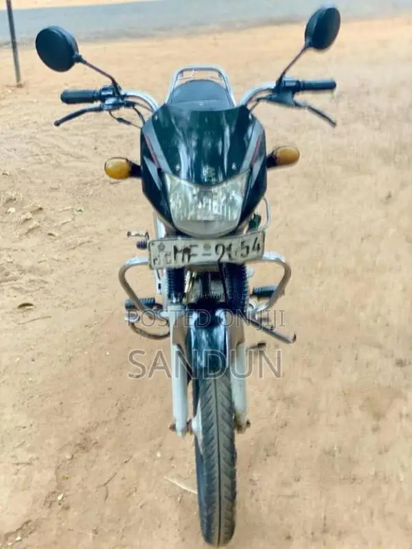 Bajaj Bajaj 2007 Motorbike (Used)