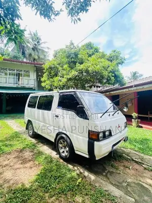 Mitsubishi Delica 1989 Van (Used)