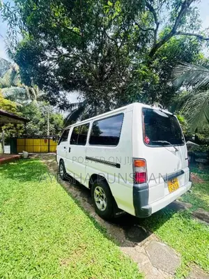 Mitsubishi Delica 1989 Van (Used)
