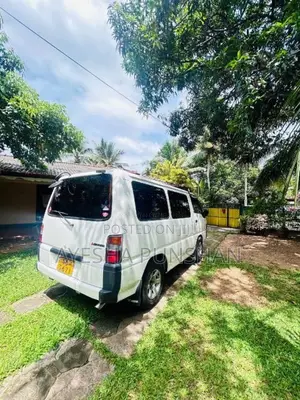 Mitsubishi Delica 1989 Van (Used)