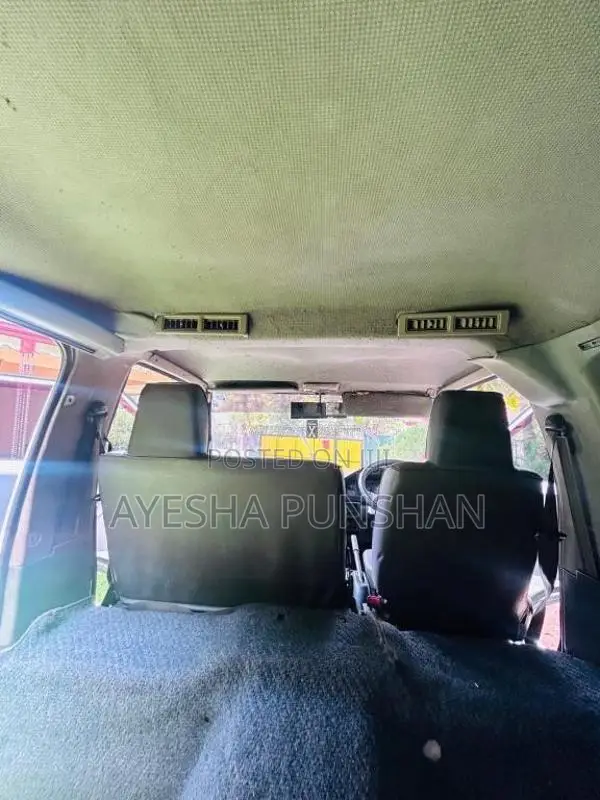 Mitsubishi Delica 1989 Van (Used)