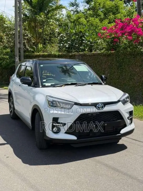 Toyota Raize Z Hybrid 2025 SUV Brand New