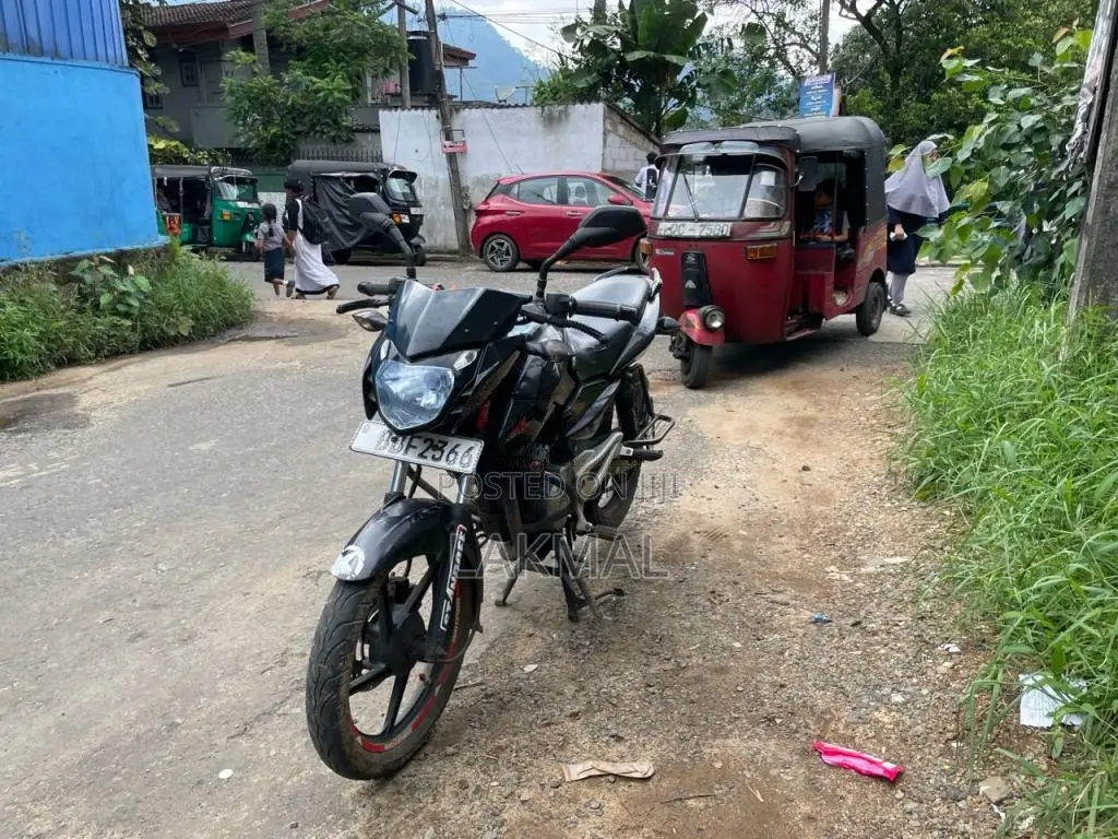 Bajaj Pulsar 135 2014 Motorbike (Used)
