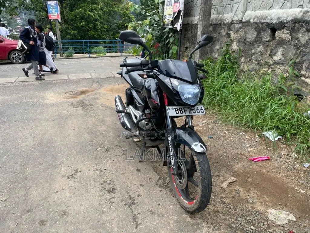 Bajaj Pulsar 135 2014 Motorbike (Used)