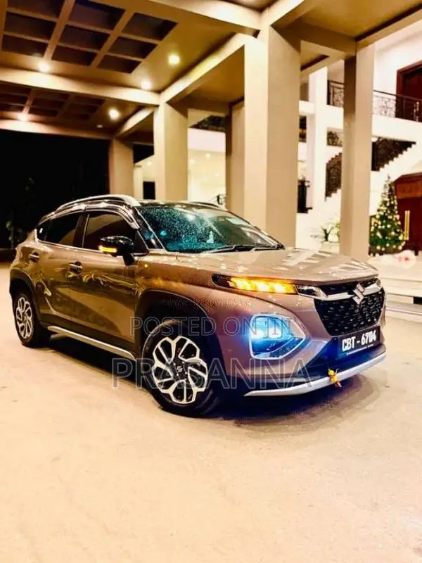 Suzuki Fronx Alpha 2025 SUV (Used)