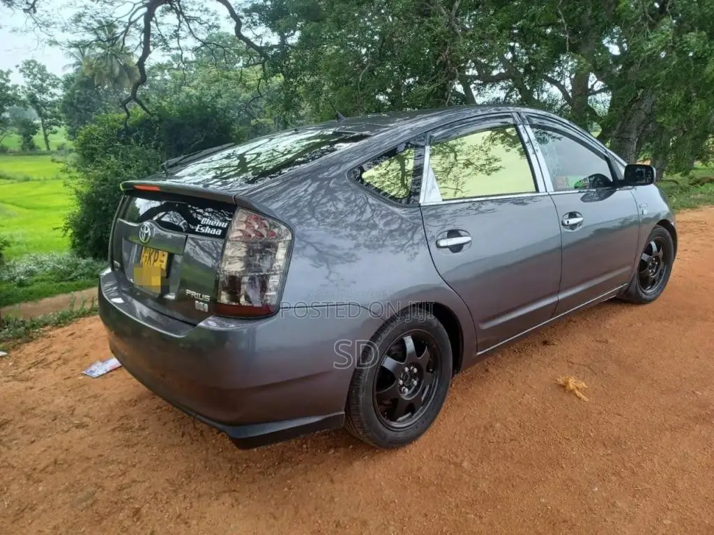 Toyota Prius 2007 Car (Used)