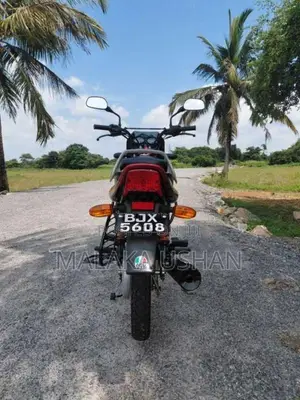 Bajaj CT-100 2025 Motorbike (Used)