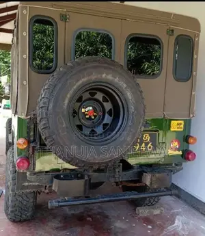 Mitsubishi 4DR5 1969 SUV (Used)