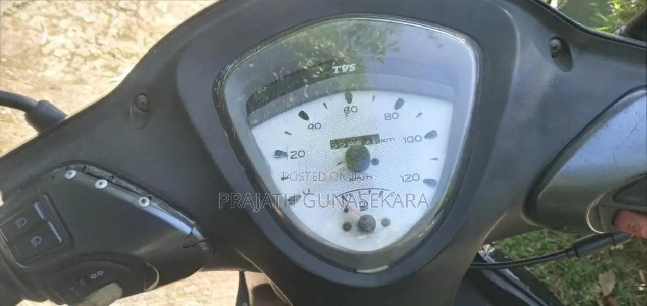 TVS Zest 2015 Motorbike (Used)