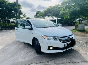 Honda Grace EX 2015 Car (Used)