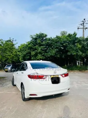 Honda Grace EX 2015 Car (Used)