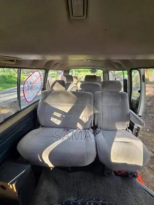 Toyota HIACE 1995 Van (Used)