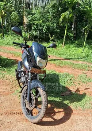 Hero-Honda Cbz Xtrem 2004 Motorbike (Used)