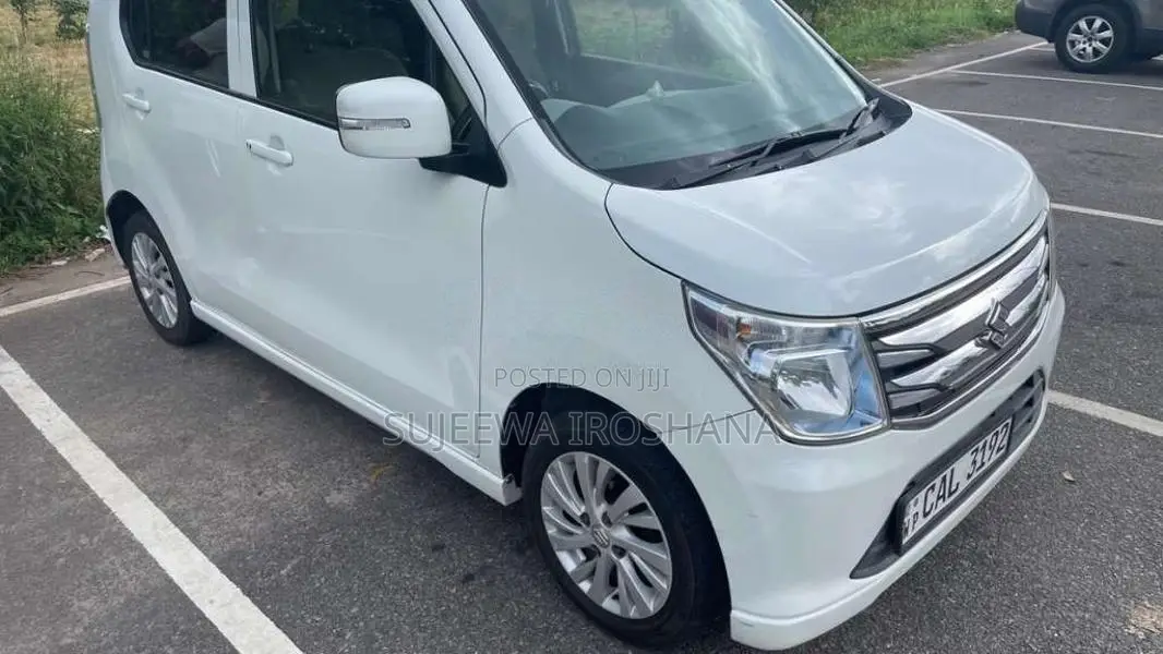 Suzuki Wagon R FZ 2015 Car (Used)