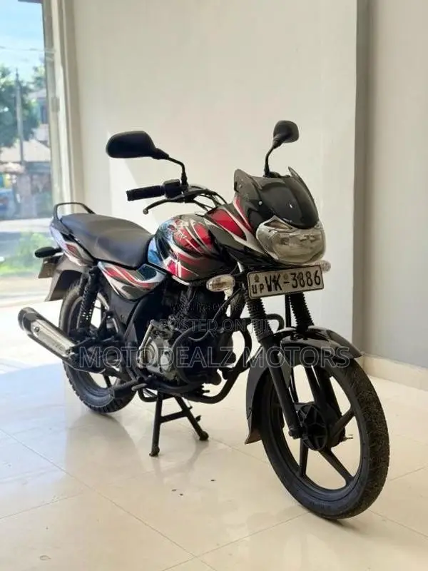 Bajaj Discover 2010 Motorbike (Used)
