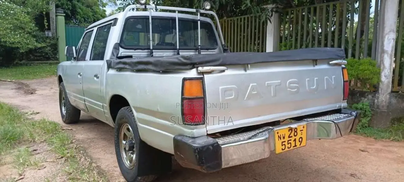 Nissan Double Cab 1984 Pickup (Used)