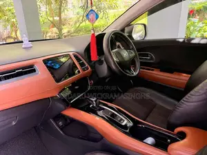 Honda Vezel 2017 SUV (Used)
