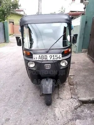 Bajaj 4 Stroke 2015 Three Wheel (Used)