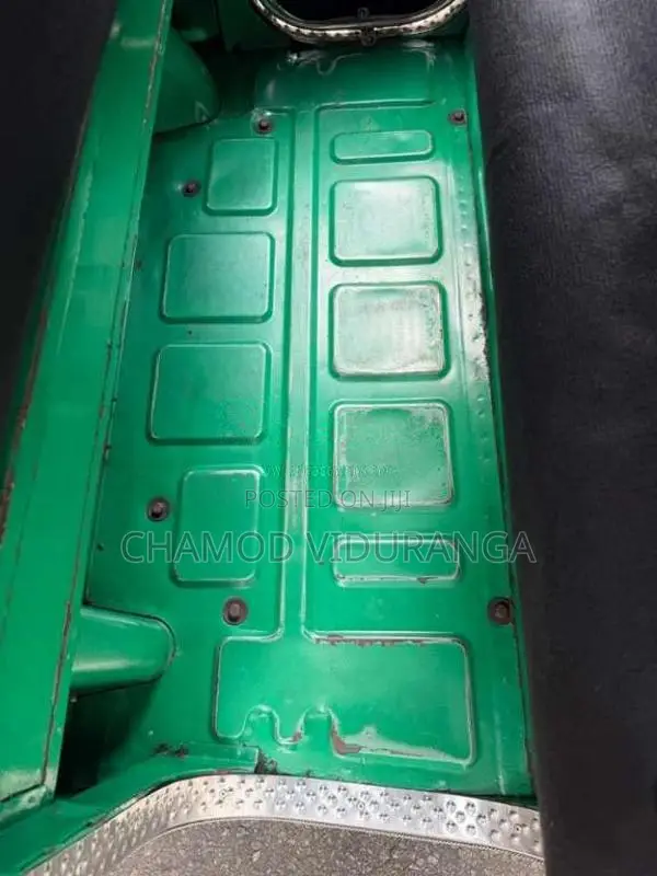 Bajaj 4 Stroke 2014 Three Wheel (Used)